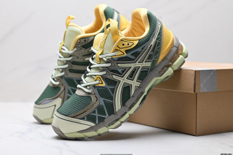 Asics Gel-Kayano 20 running shoes: comfortable, versatile, durable, breathable, low-top athletic shoes.