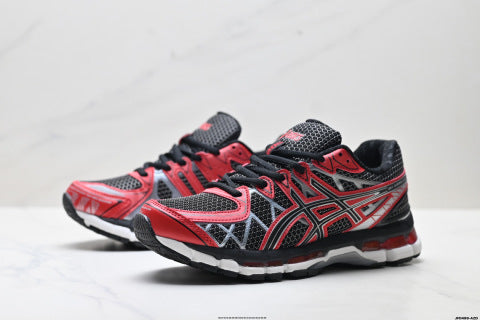 Asics Gel-Kayano 20 running shoes: comfortable, versatile, durable, breathable, low-top athletic shoes.