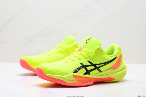 ASICS Sky Elite FF MT 3 athletic shoes: durable, breathable, low-top professional tennis shoes.