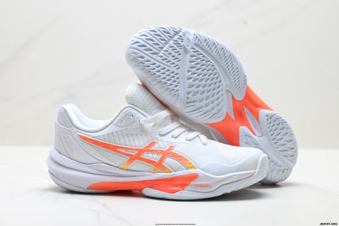 ASICS Sky Elite FF MT 3 athletic shoes: durable, breathable, low-top professional tennis shoes.
