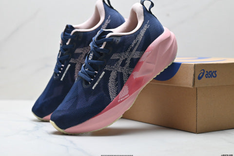 Asics NOVABLAST 5 LE Sneakers: Lightweight, breathable, cushioned, casual running shoes.