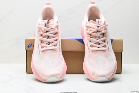 Asics NOVABLAST 5 LE Running Shoes: Low-top, lightweight, breathable, cushioned casual athletic shoes.
