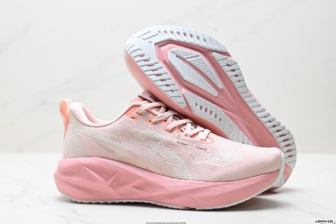 Asics NOVABLAST 5 LE Running Shoes: Low-top, lightweight, breathable, cushioned casual athletic shoes.