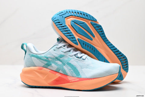 Asics NOVABLAST 5 LE Running Shoes for Men and Women: Lightweight, Breathable, Cushioned, and Suitable for Sports.