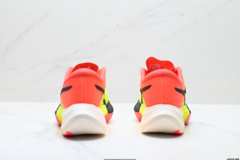 ASICS METASPEED SKY PARIS athletic shoes, running and racing shoes, shock-absorbing and slip-resistant.