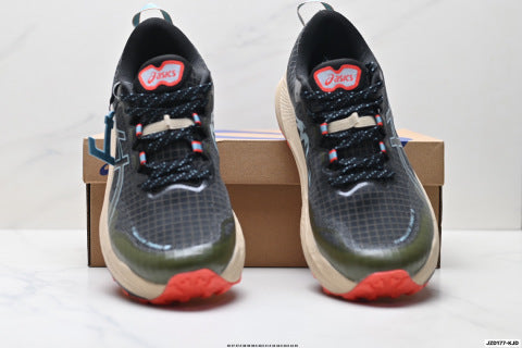 ASICS GEL-TRABUCO MAX 3 Running Shoes: Breathable Mesh, Durable, Suitable for Trail Running.