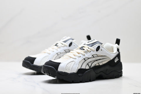 Asics Gel-Truck athletic shoes, designed for hiking, trekking, shock absorption, slip resistance, durability, balance, and lightweight performance.