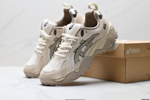 Asics Gel-Truck athletic shoes, designed for hiking, trekking, shock absorption, slip resistance, durability, balance, and lightweight performance.