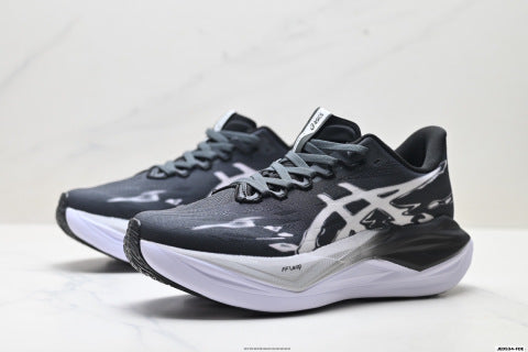 Asics SUPERBLAST 3 athletic shoes: comfortable, soft, mesh fabric for slip resistance and durability; training and running shoes.
