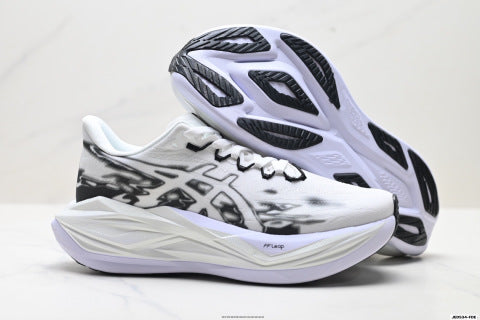 Asics SUPERBLAST 3 Men's Running Shoes: Comfortable, Soft, Mesh Fabric for Slip Resistance and Durability