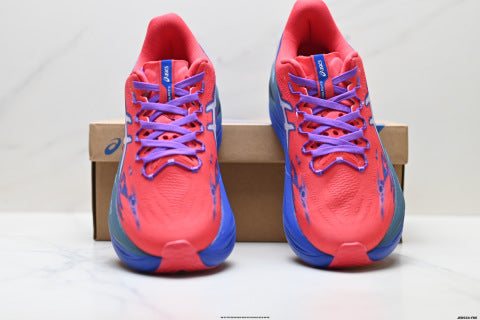 Asics SUPERBLAST 3 athletic shoes: comfortable and soft, with non-slip and durable mesh fabric, perfect for training and running.