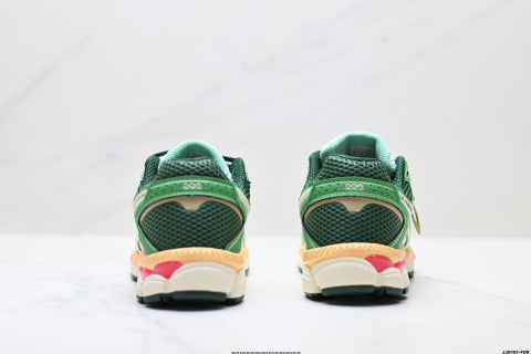 ASICS Gel-Cumulus 16 TG Running Shoes: Slip-resistant, durable, and suitable for casual sports.