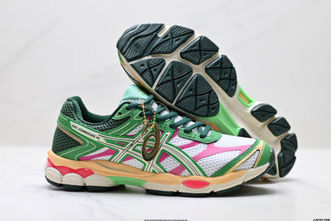 ASICS Gel-Cumulus 16 TG Running Shoes: Slip-resistant, durable, and suitable for casual sports.