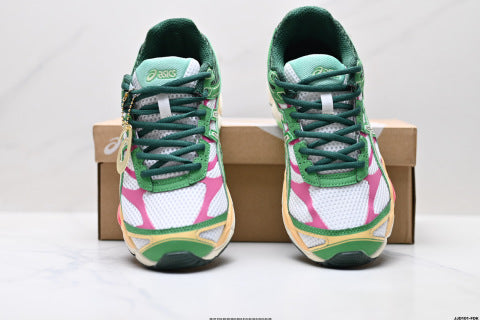 ASICS Gel-Cumulus 16 TG Running Shoes: Slip-resistant, durable, and suitable for casual sports.