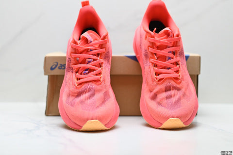 Asics NOVABLAST 5 CP Sneakers: Low-top, lightweight, breathable, cushioned casual running shoes.