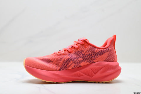 Asics NOVABLAST 5 CP Sneakers: Low-top, lightweight, breathable, cushioned casual running shoes.