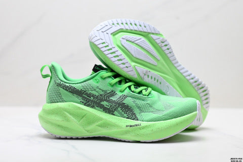 Asics NOVABLAST 5 CP Sneakers: Low-top, lightweight, breathable, cushioned casual running shoes.
